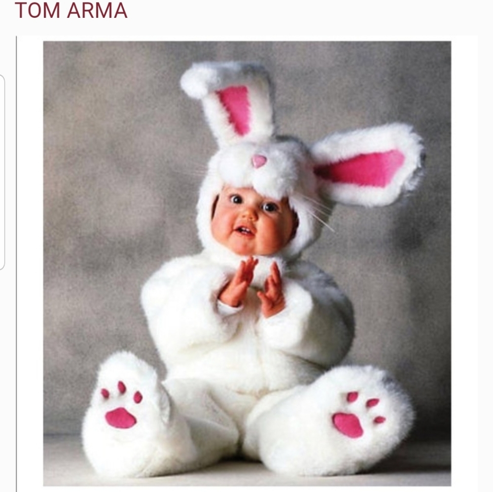 Tom Arma costume